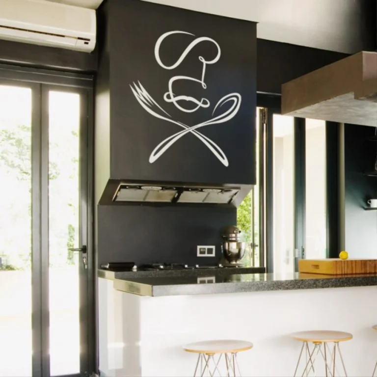 Vinilos para cocinas en campanas de extracción modernas