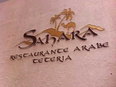 Letras corpóreas para tetería