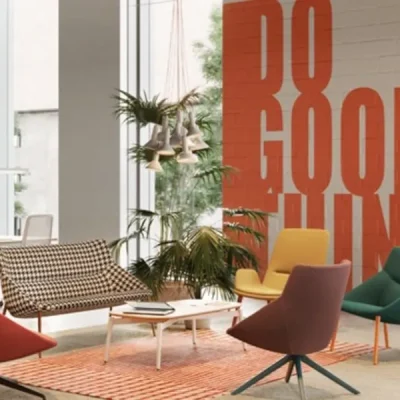 Vinilo de pared en recepción de empresa