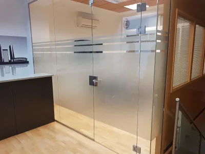 Instalación de vinilo al ácido en Madrid