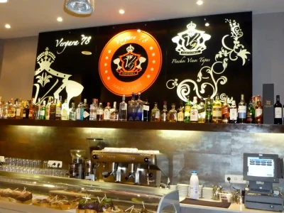 Vinilos para traseras de barra de bares y restaurantes