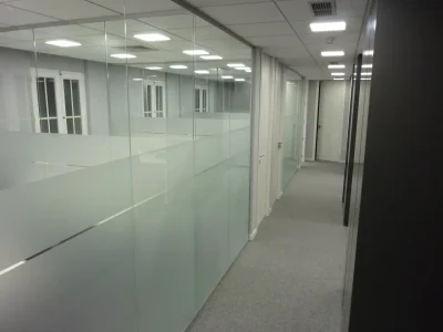 Vinilos para mamparas de oficina
