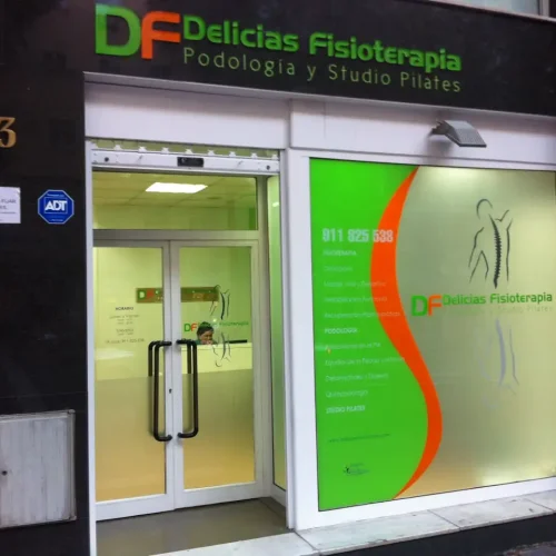 Rotulación en vinilo de clínica de fisioterapia